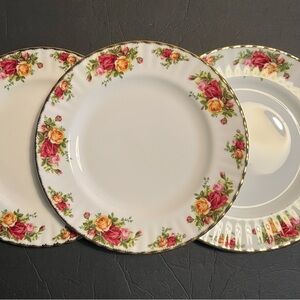 Royal Albert Old Country Rose Floral Dinner Plates Set of 3 New